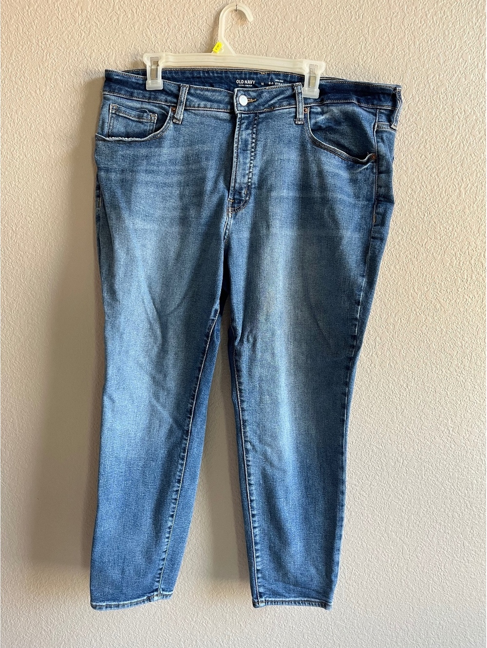 Old Navy Women's High-Rise O.G. Straight Jeans Size 18 Extra Stretch Blue Denim